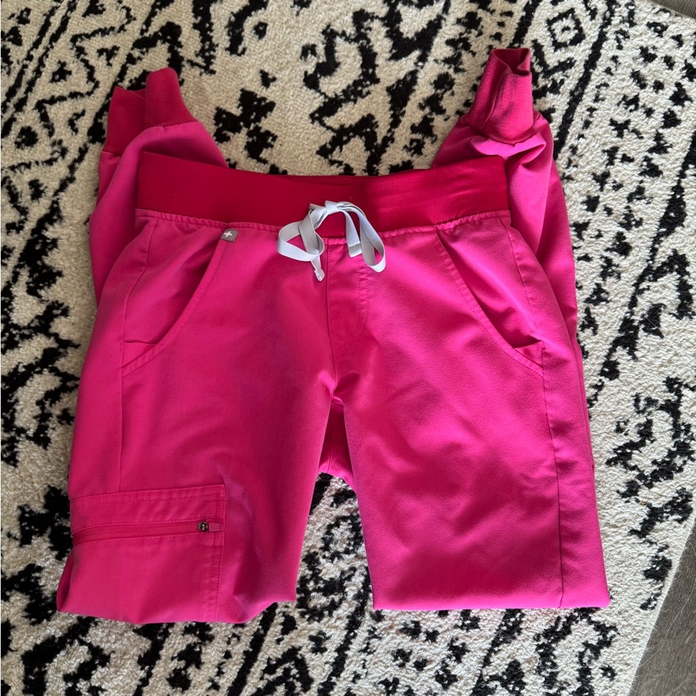 Figs Hot Pink Scrub Set XXS - Picture 3 of 3